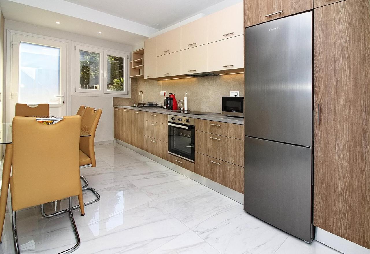 Garitsa Gem Apartment *